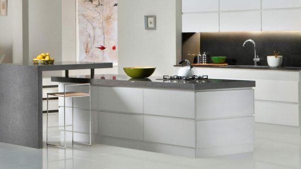 Raven_Caesarstone_Kitchen