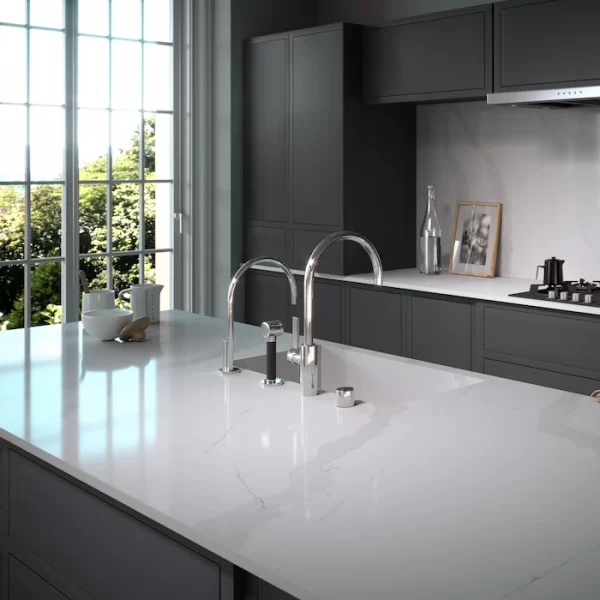 classic-calatta_silestone_kitchen