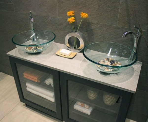 Altea_Vicostone_Vanity