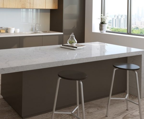 CremaChiffon_Vicostone_Kitchen